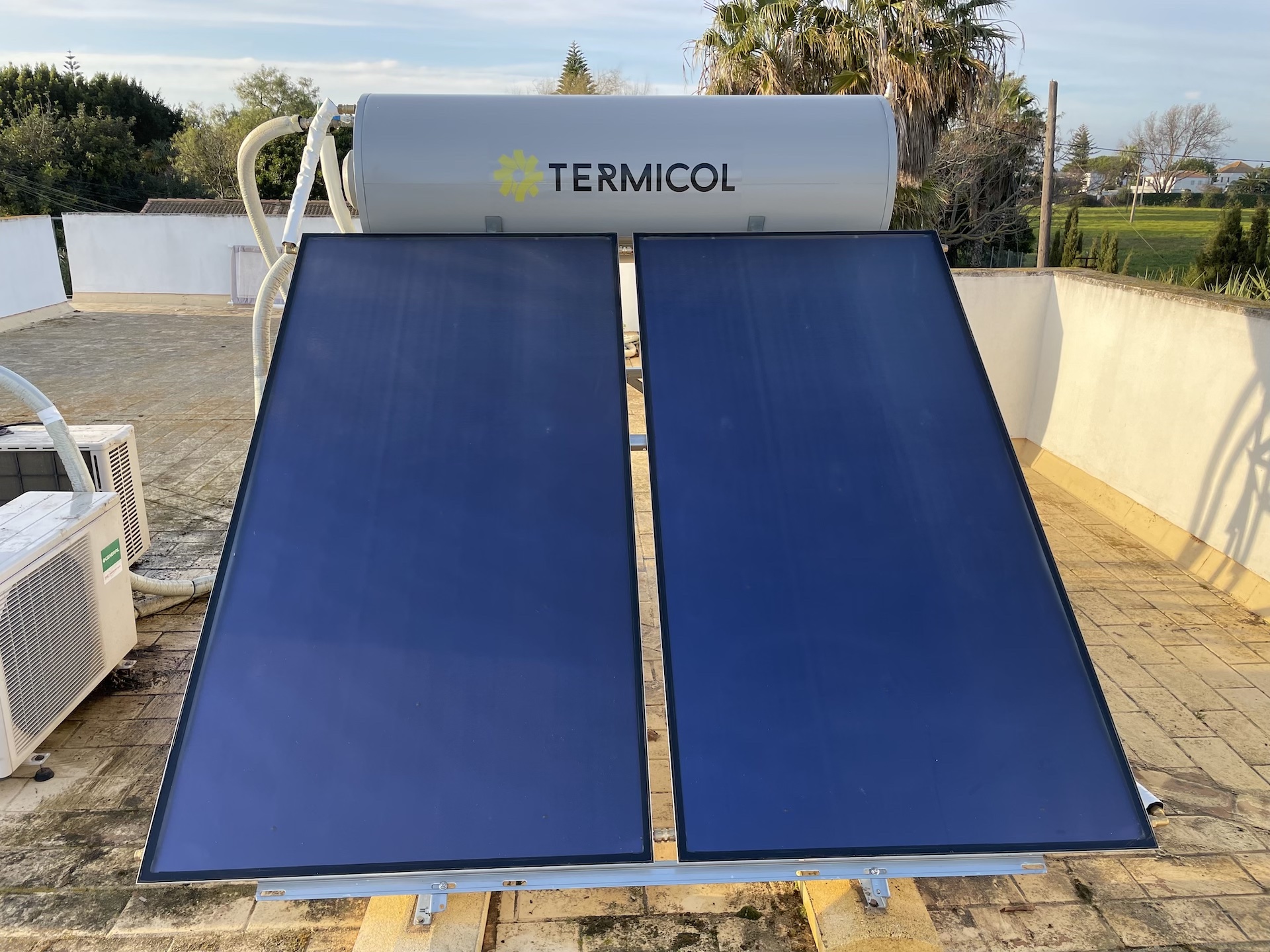 Termosifón 300 litros ultraselectivo